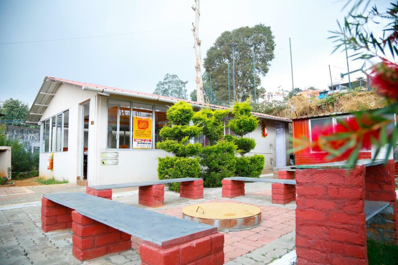 Paradise Perfect - Non Smoking Non Alcoholic No Unmarried Couples Udagamandalam Exterior foto