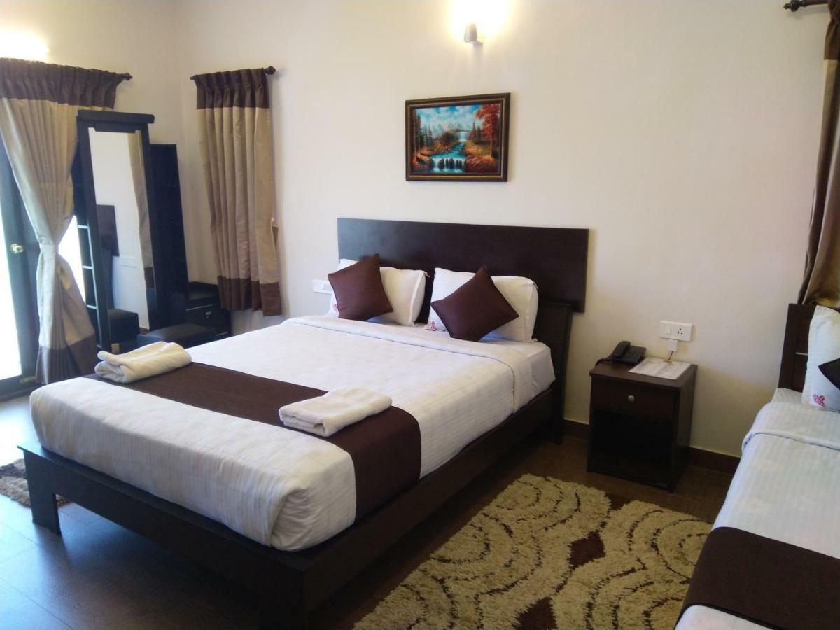 Paradise Perfect - Non Smoking Non Alcoholic No Unmarried Couples Udagamandalam Exterior foto